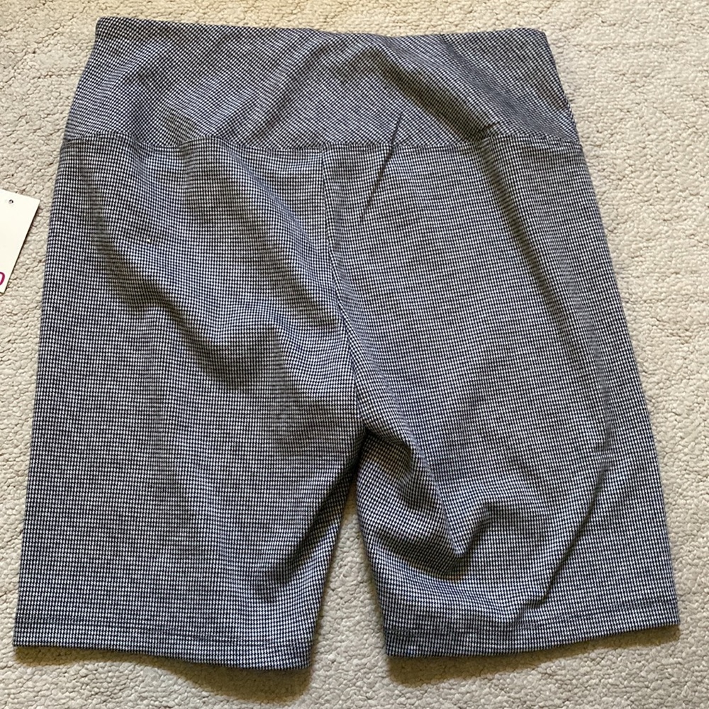 So Houndstooth Print Double Knit Bike Shorts - Picture 8 of 8